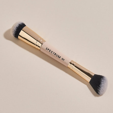 'The Cheek' Contour and Blush Dual-Ended Brush