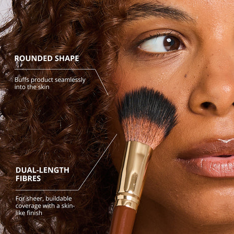 Pantherine D04 Dewy Foundation Brush