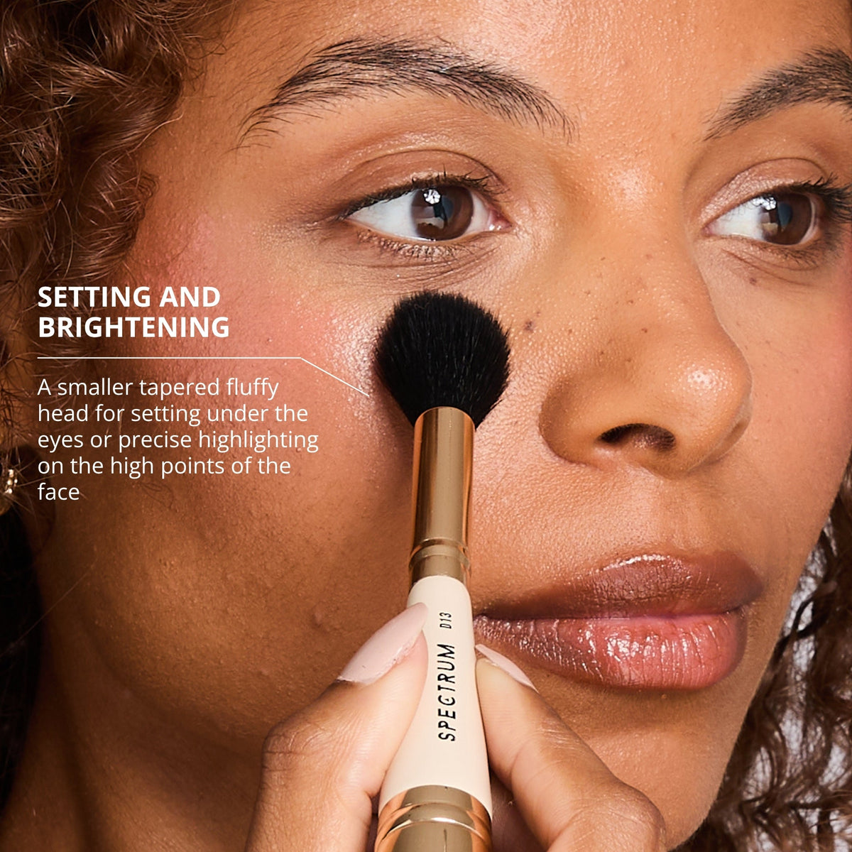 The Powder & Brighten Dual-Ended Brush