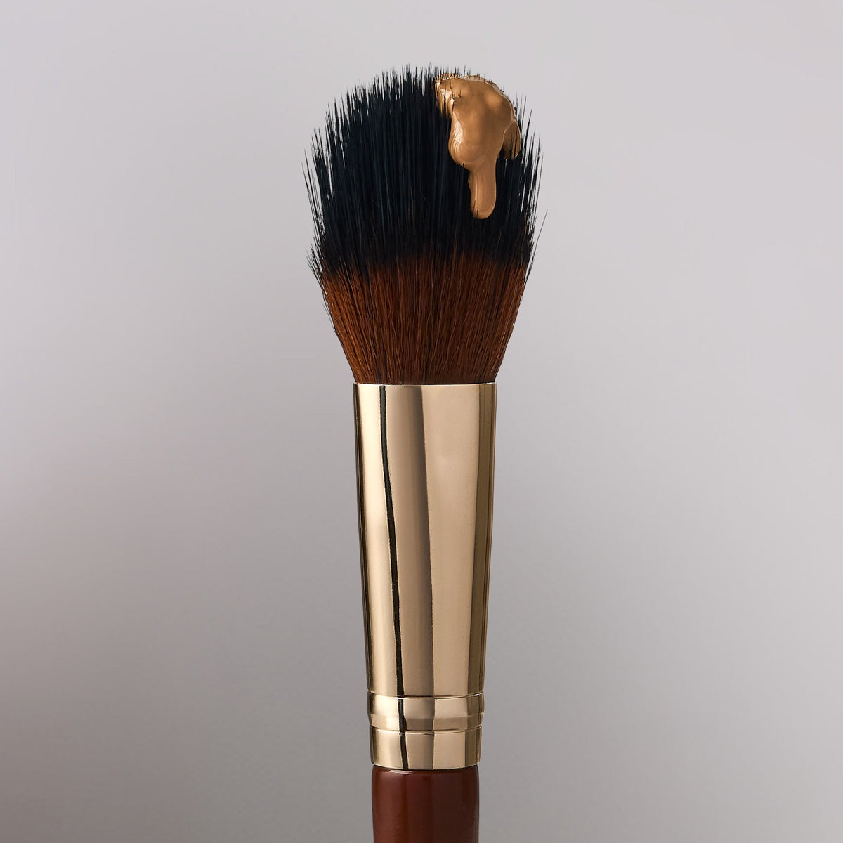 Pantherine D04 Dewy Foundation Brush
