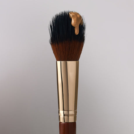 Pantherine D04 Dewy Foundation Brush